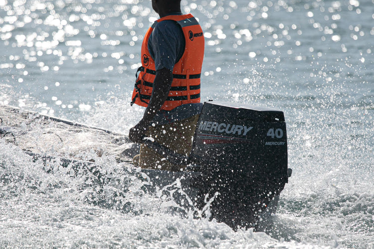 Mercury Zweitakt Aussenborder - Marina Wassersport GmbH