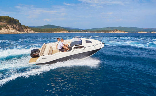 Quicksilver Activ 555 Cabin - Marina Wassersport GmbH