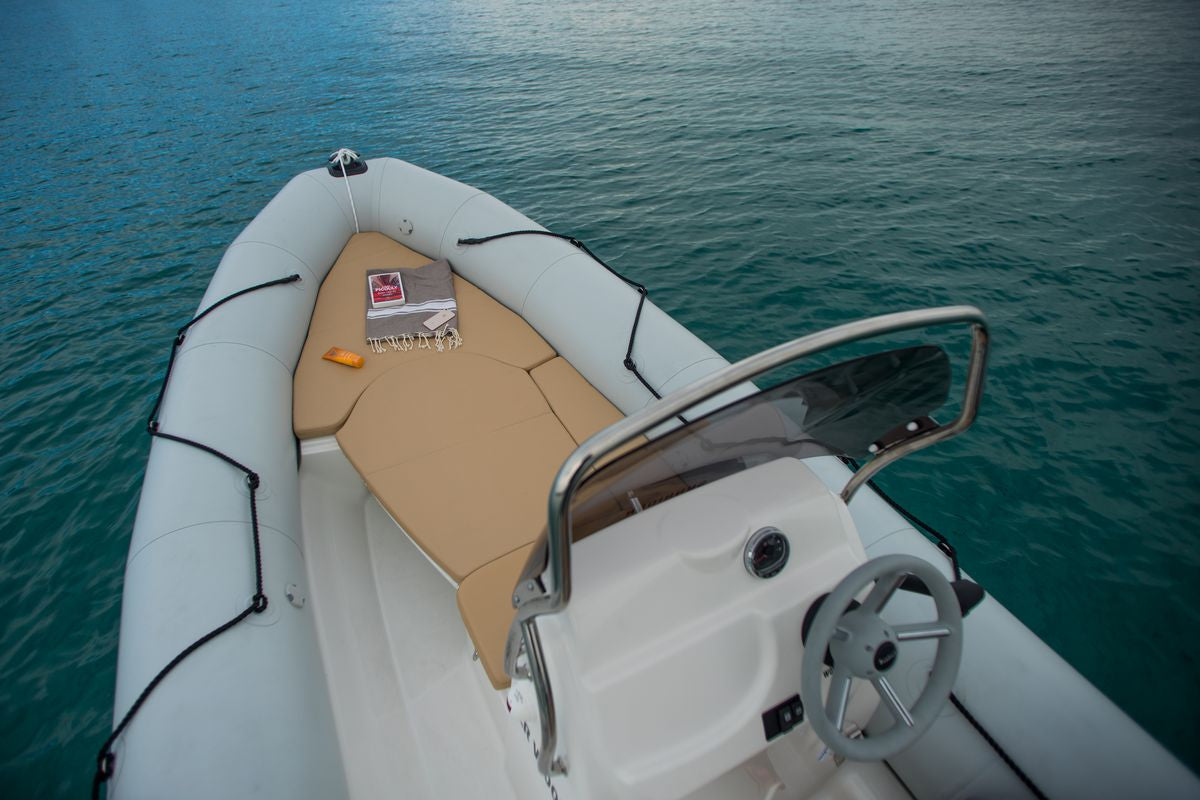 Bombard Sunrider 500 with Mercury F40ELPT and equipment - MEGA SALE