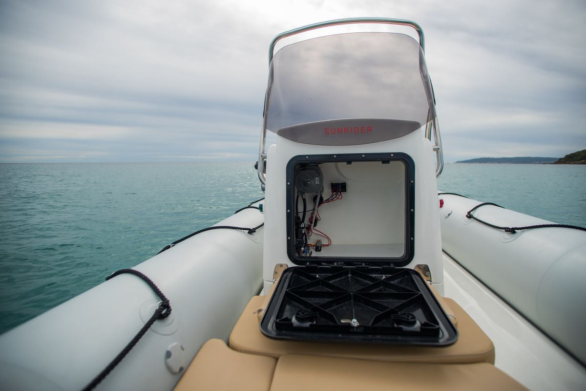 Bombard Sunrider 500 with Mercury F40ELPT and equipment - MEGA SALE