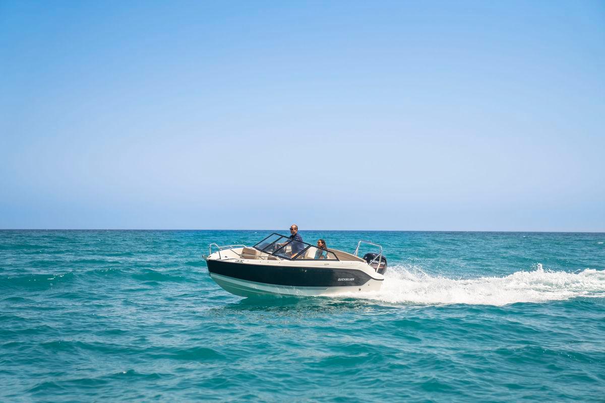 Quicksilver Activ 555 Bowrider - Marina Wassersport GmbH