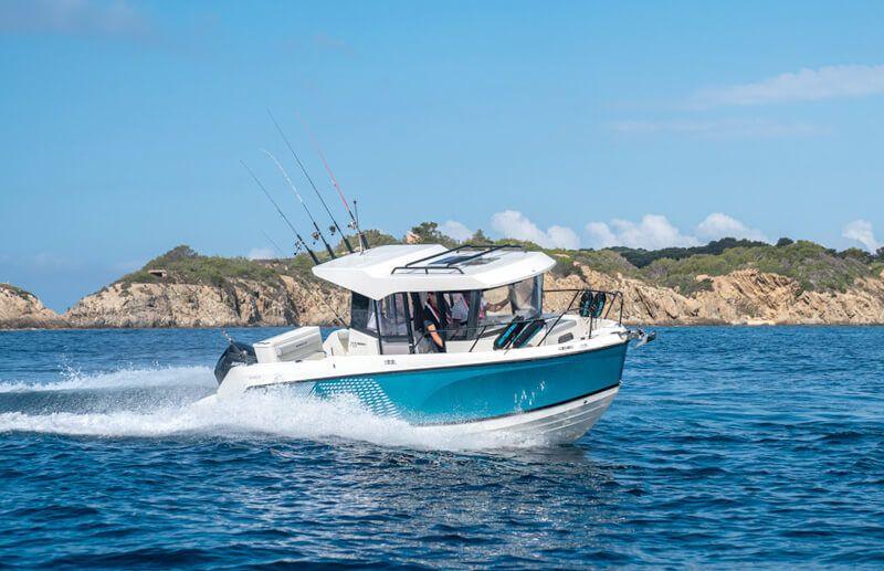 Quicksilver 705 Pilothouse