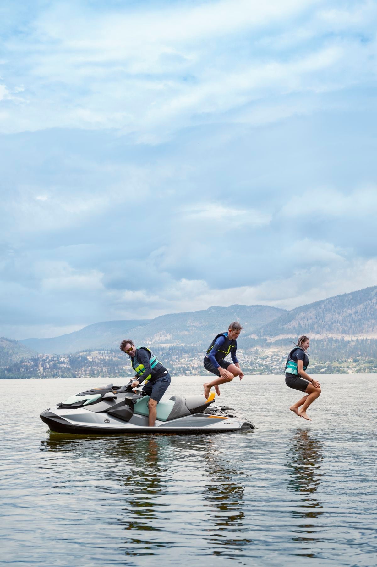 SeaDoo GTI SE 170 Jetski Modell 2023 - Ice Metal / Neo Mint