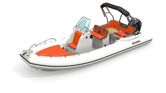 Zodiac Medline 6.8 mit Mercury F115XL - Mega Sale - Marina Wassersport GmbH