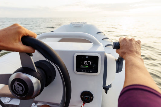 Mercury Avator 35e Elektro-Aussenborder - Marina Wassersport GmbH