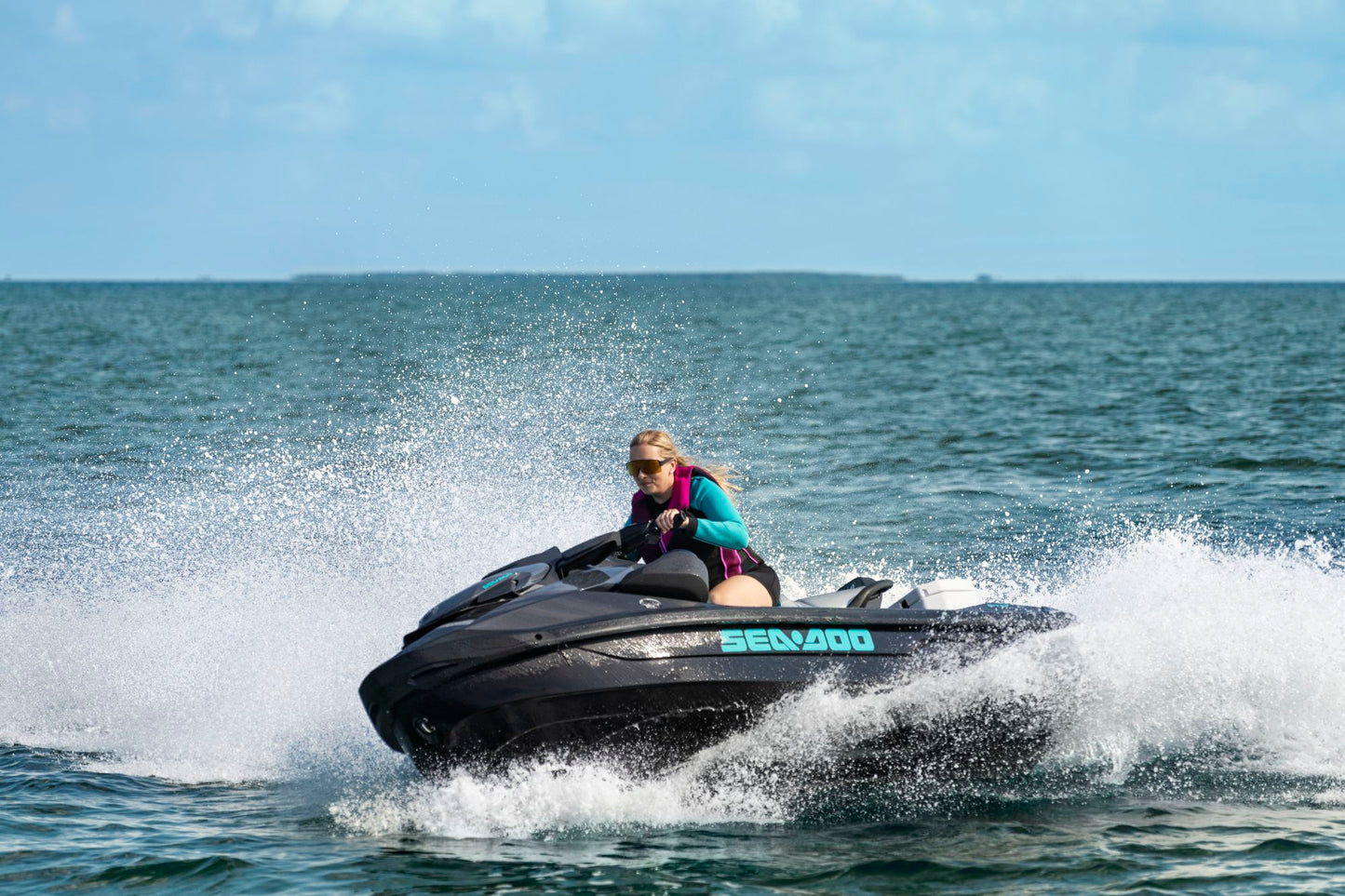 SeaDoo GTR 230 Jetski Modell 2024 - Eclipse Black / Reef Blue