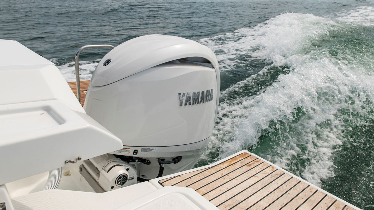 Yamaha F200A Aussenborder - weiss