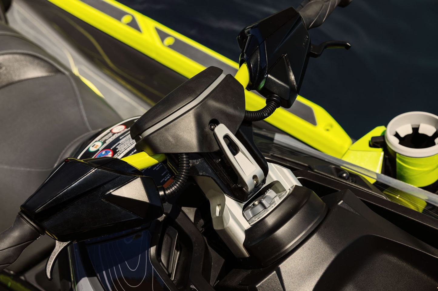 SeaDoo Explorer Pro 230 Audio iDF Jetski Modell 2025 - Iceland Grey - Marina Wassersport GmbH