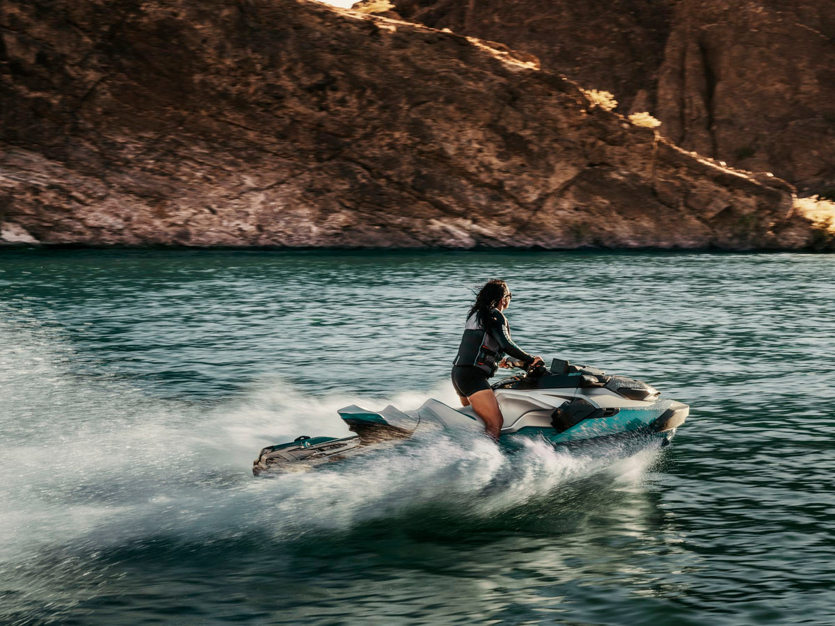 SeaDoo GTX Limited 325 Audio iDF Jetski Modell 2026 - Teal Metallic