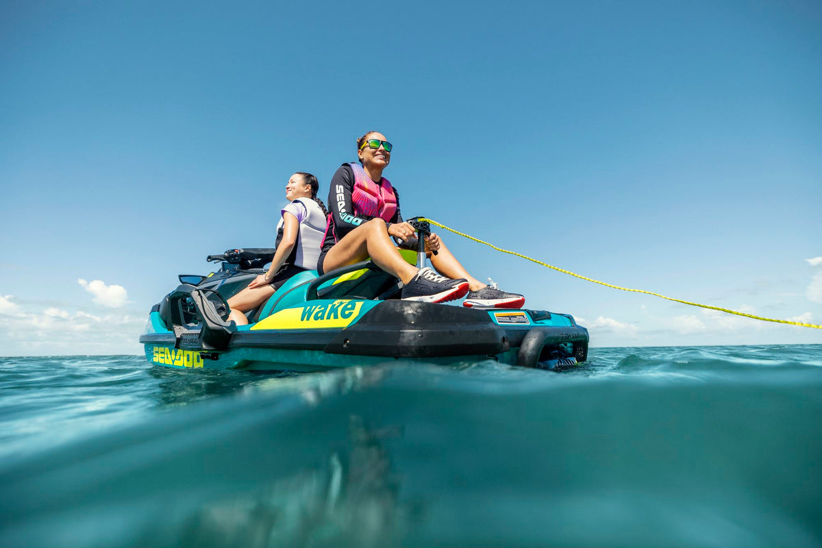 Sea-Doo Wake Pro 230 Jetski Modell 2027 Teal Blue & Manta Green