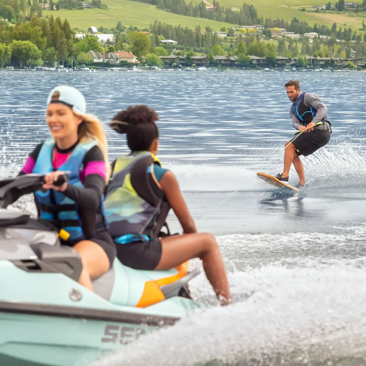 Sea-Doo LinQ Retractable Ski Pylon | Teilenummer 295100909