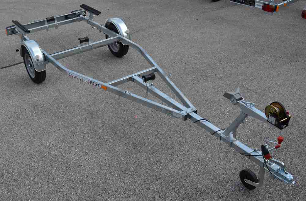 Harbeck Anhänger für Motorboote - ungebremst - Marina Wassersport GmbH