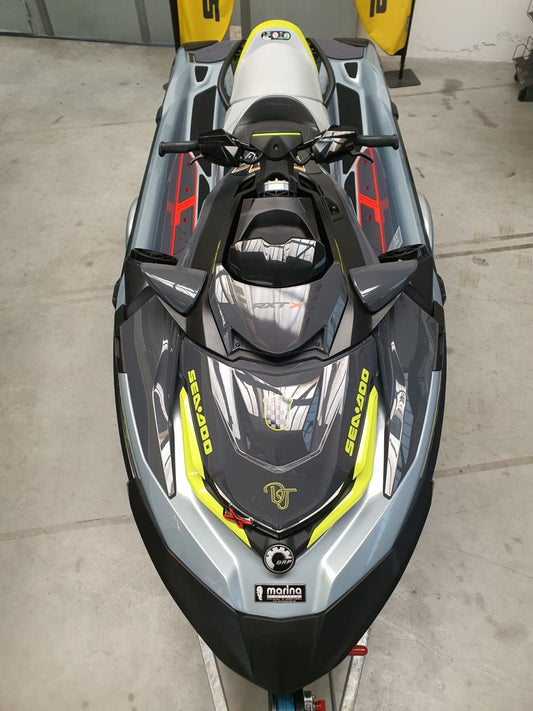 SeaDoo RXT-X 325 Audio Jetski Modell 2025 inkl. Anhänger - 32 Betriebsstunden