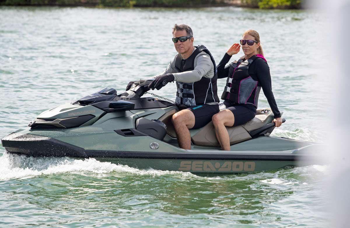 SeaDoo GTX Limited 300 Audio iDF Jetski Modell 2023 - Metallic Sage