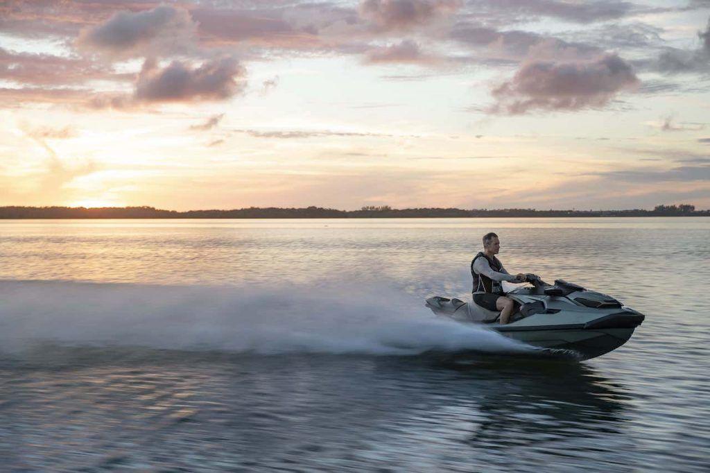 SeaDoo GTX Limited 300 Audio iDF Jetski Modell 2023 - Metallic Sage