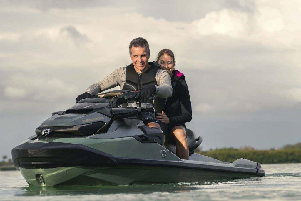SeaDoo GTX Limited 300 Audio iDF Jetski Modell 2023 - Metallic Sage