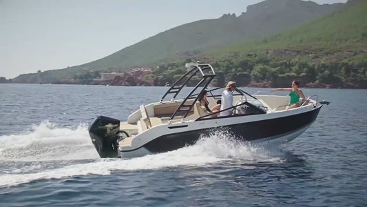 Quicksilver Activ 675 Bowrider