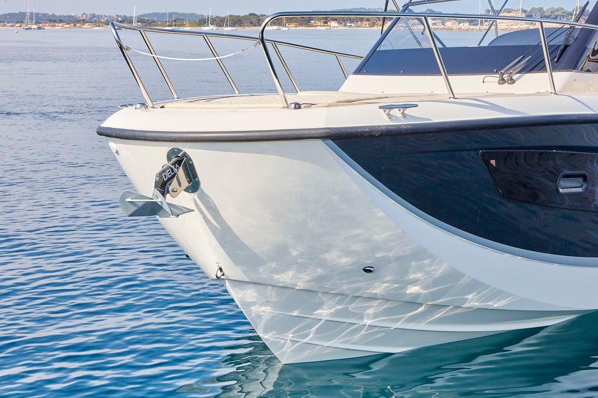 Quicksilver Activ 875 Sundeck - Marina Wassersport GmbH