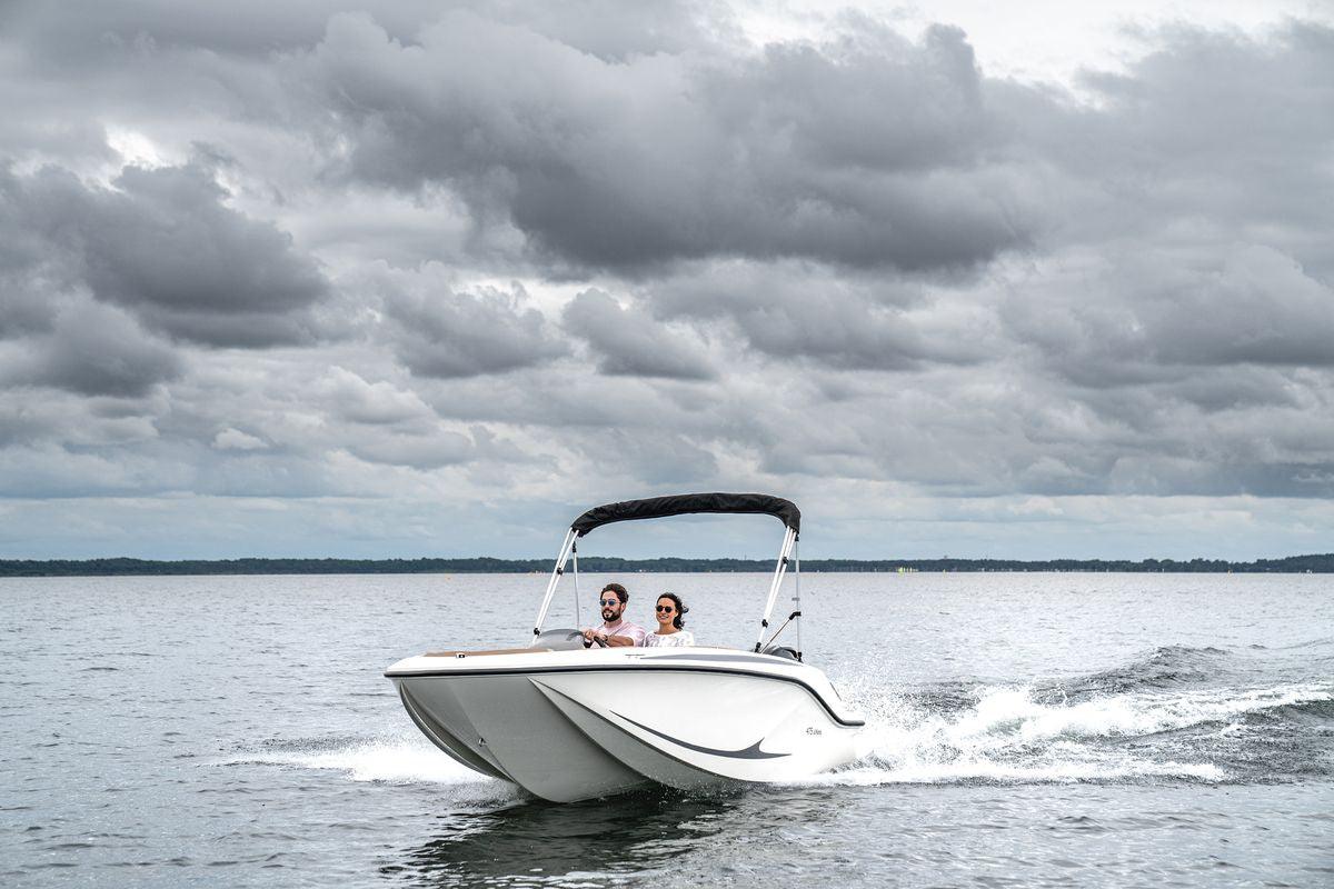 Quicksilver Activ 475 Axess Open - Marina Wassersport GmbH