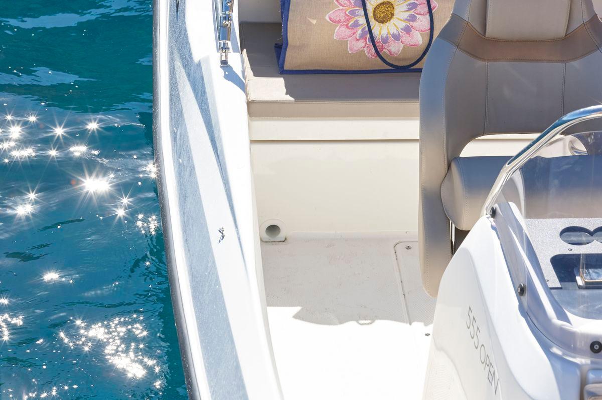 Quicksilver Activ 555 Open - Marina Wassersport GmbH