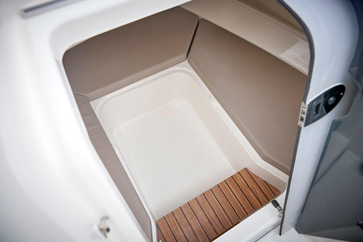 Quicksilver Activ 605 Sundeck - Marina Wassersport GmbH