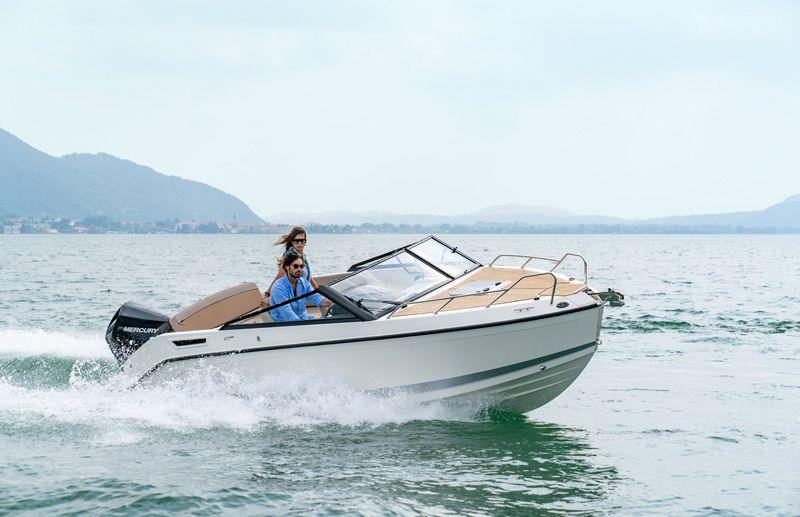 Quicksilver Activ 675 Cruiser