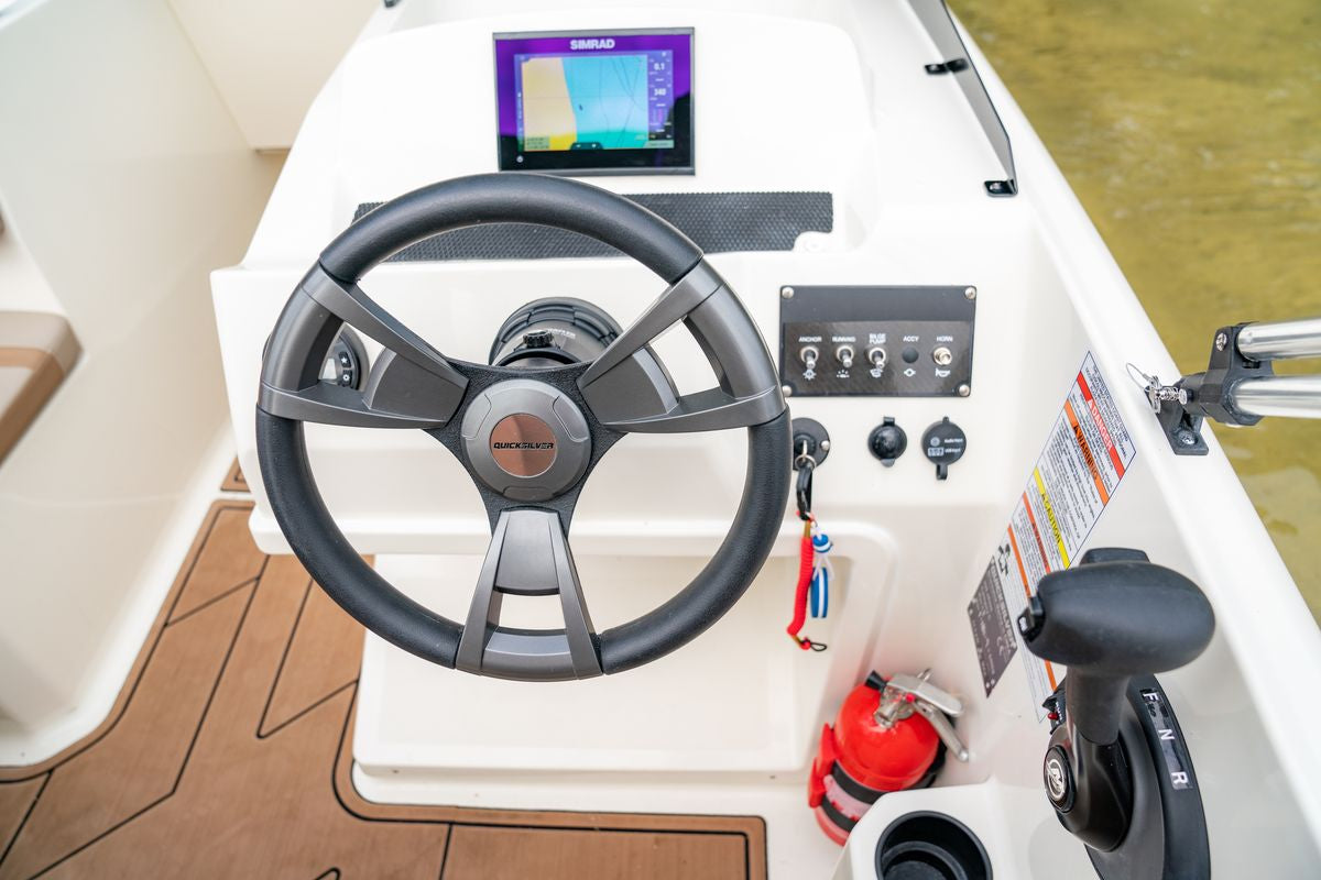 Quicksilver Activ 525 Axess Open - Marina Wassersport GmbH