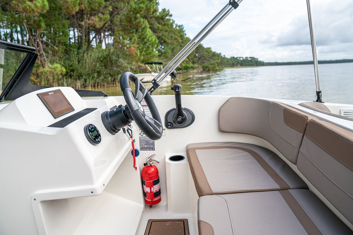 Quicksilver Activ 525 Axess Open - Marina Wassersport GmbH
