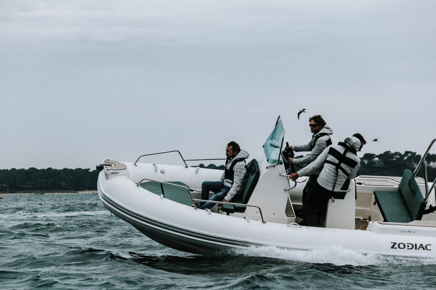 Zodiac Medline 5.8 - Marina Wassersport GmbH