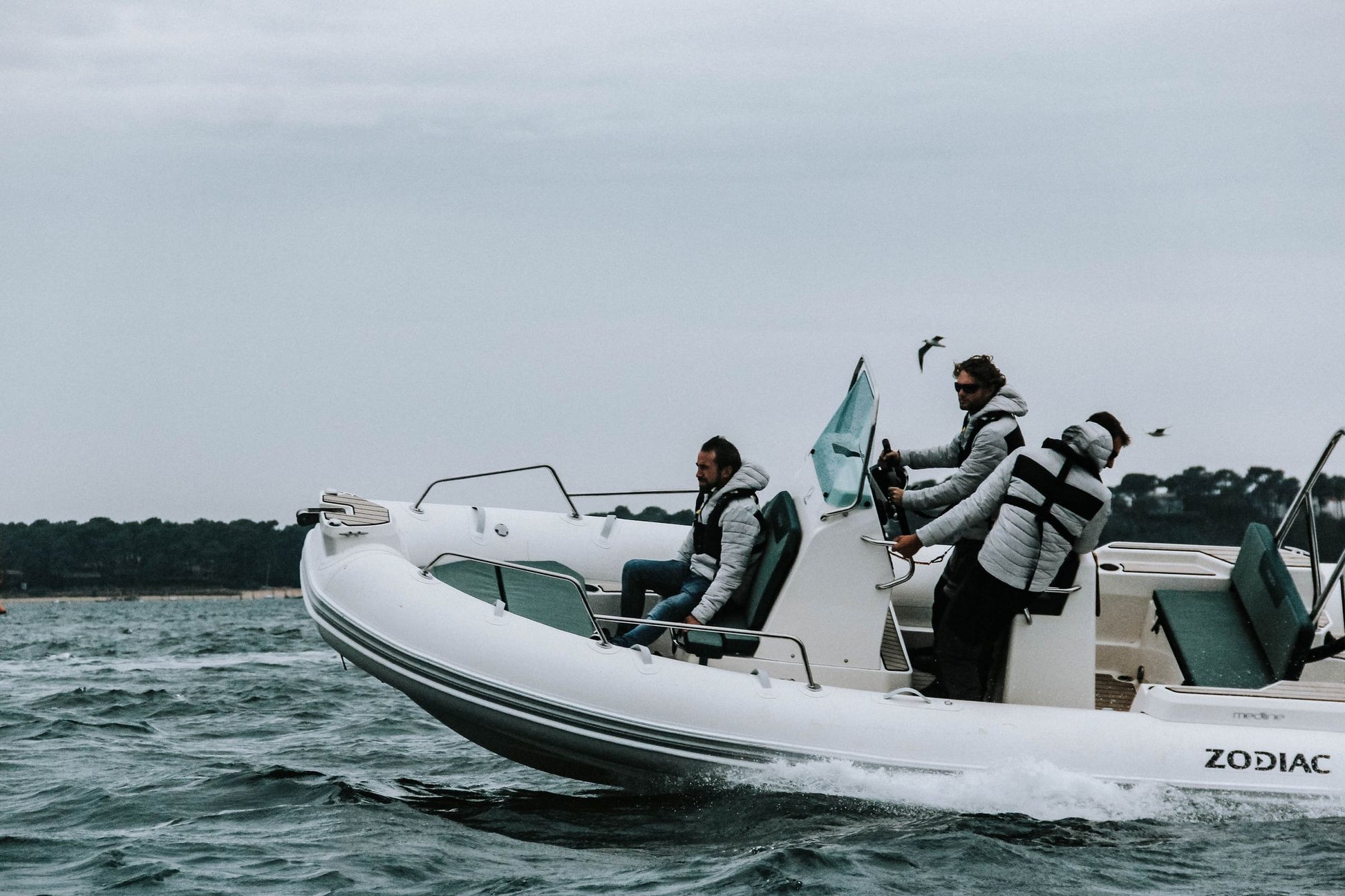 Zodiac Medline 5.8 - Marina Wassersport GmbH