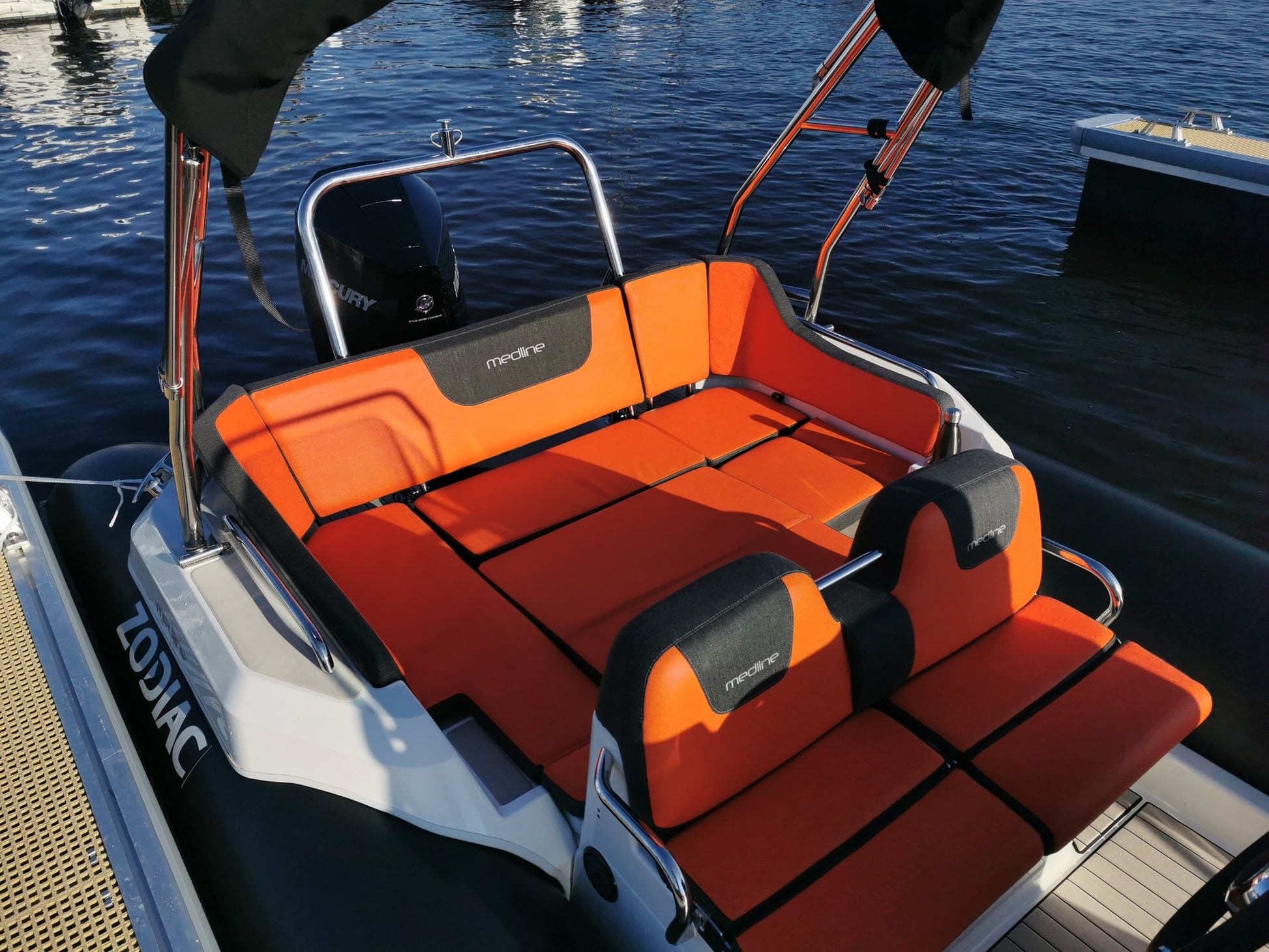 Zodiac Medline 6.8 - Marina Wassersport GmbH