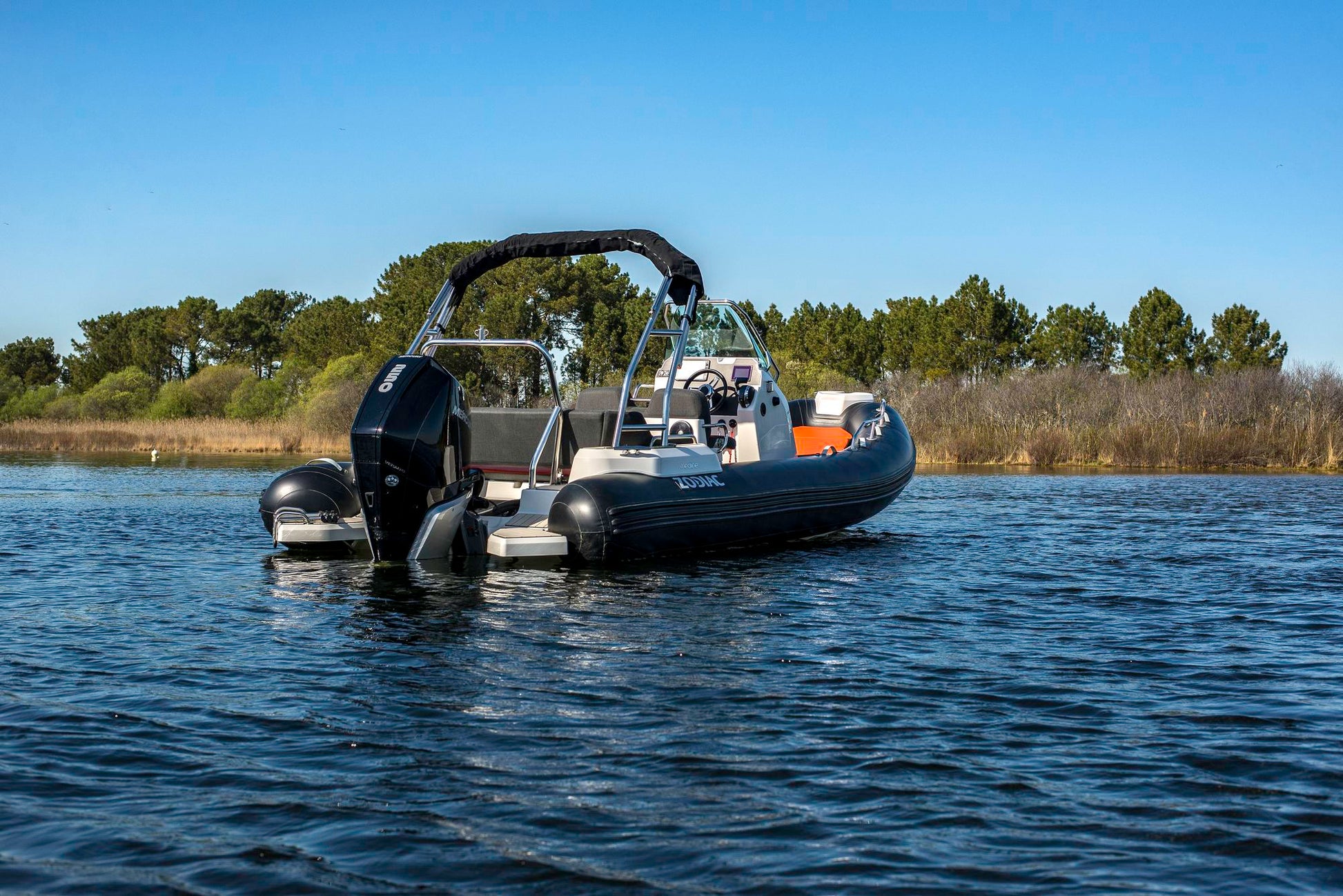 Zodiac Medline 6.8 - Marina Wassersport GmbH