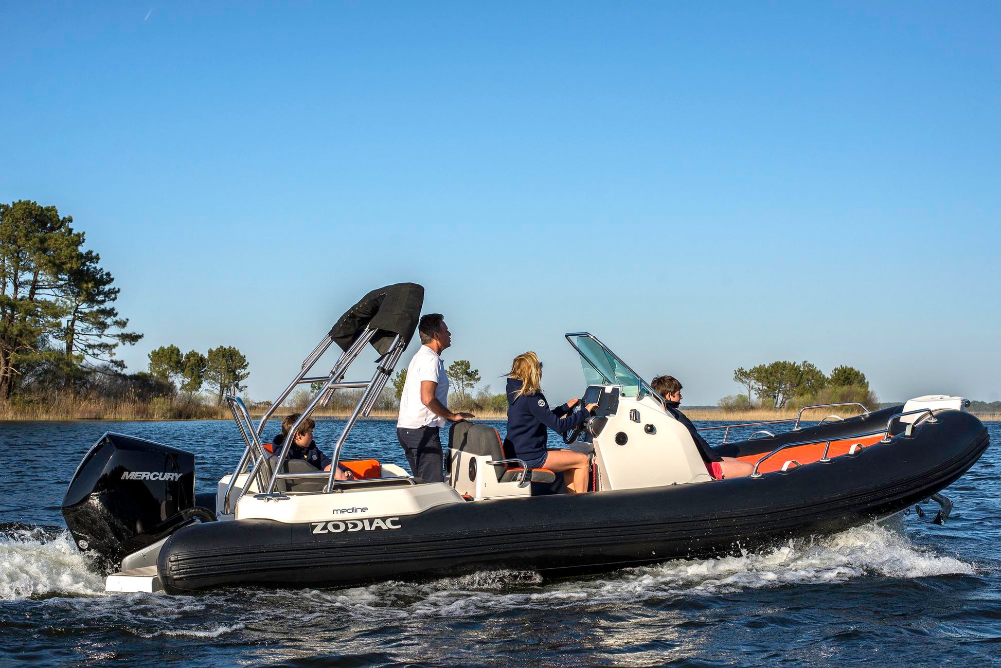 Zodiac Medline 6.8 - Marina Wassersport GmbH