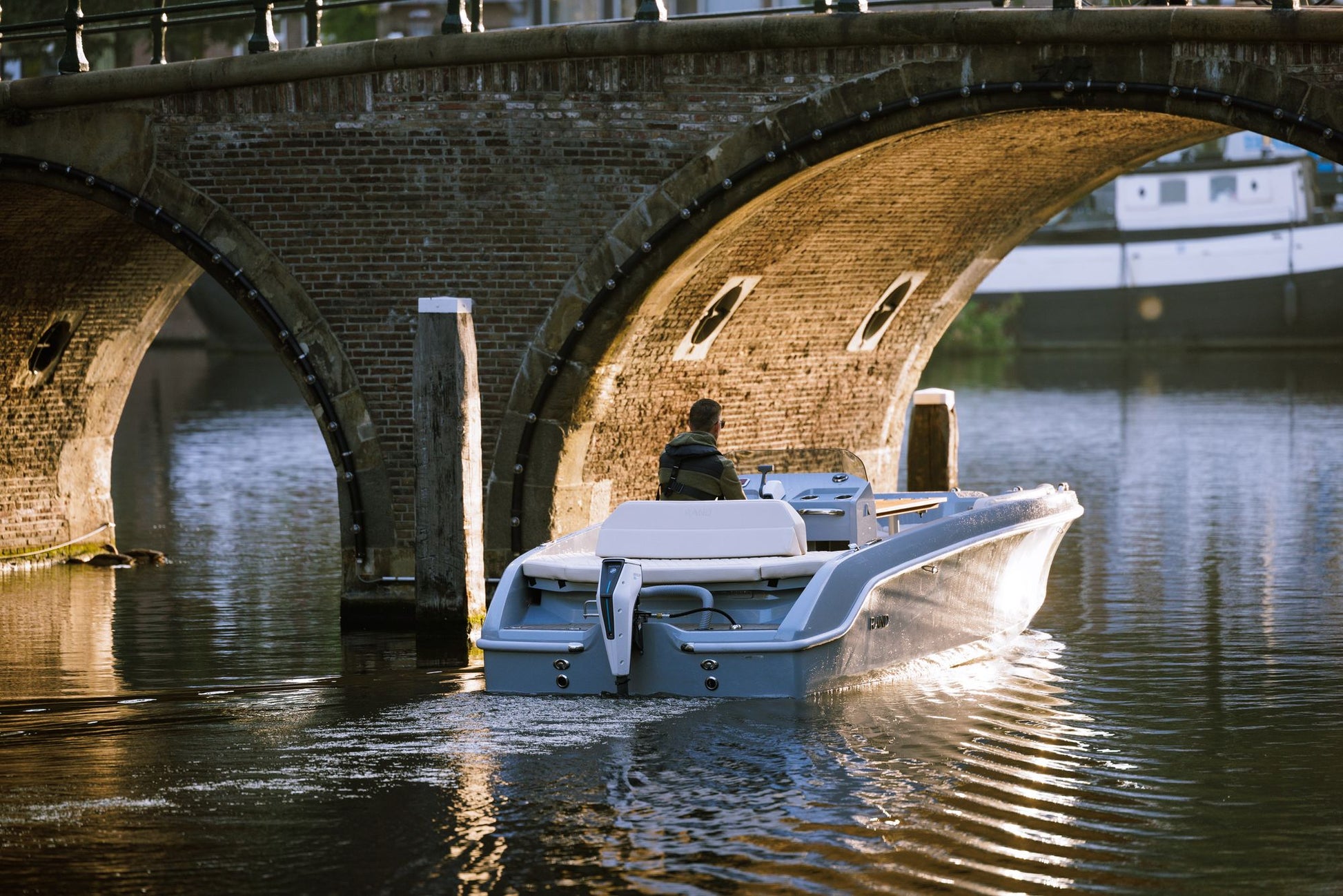 Mercury Avator 35e Elektro-Aussenborder - Marina Wassersport GmbH