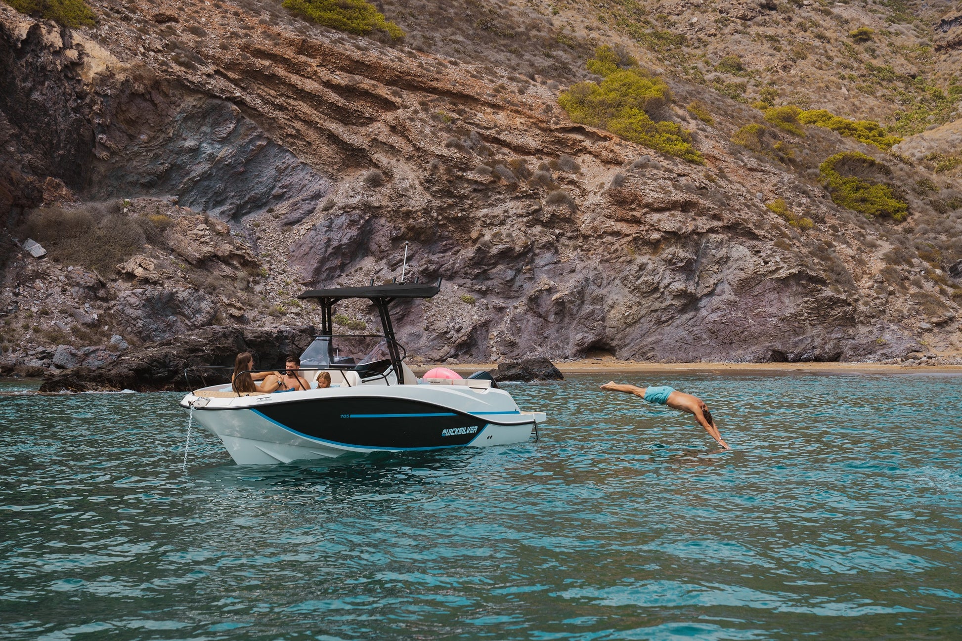 Quicksilver Activ 705 Open - Marina Wassersport GmbH