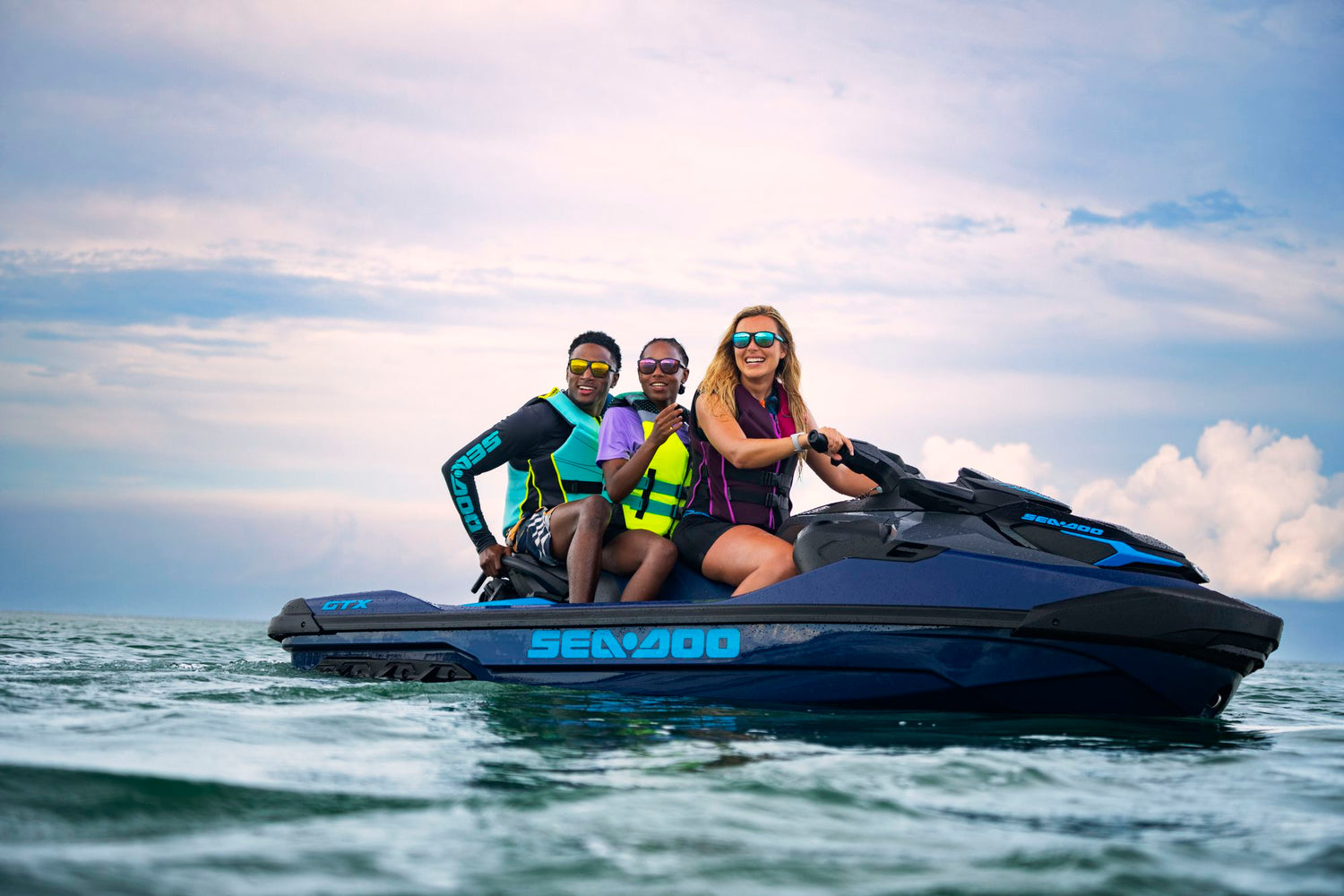 SeaDoo GTX 230 iDF Jetski Modell 2024 - Blue Abyss / Gulfstream Blue - Marina Wassersport GmbH