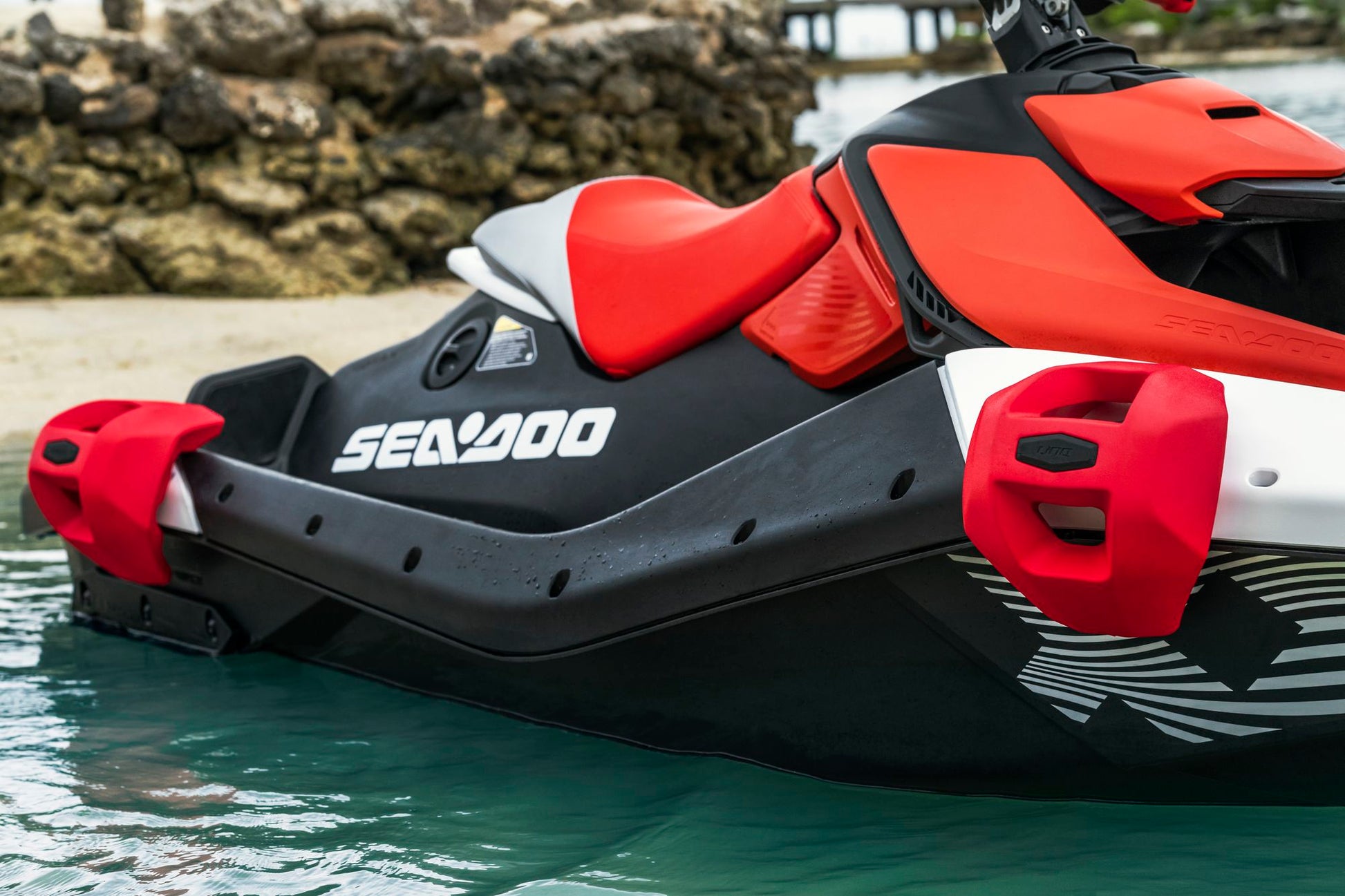 SeaDoo Spark Trixx 1UP 90 iBR Jetski Modell 2024 - Weiß / Dragonred - Marina Wassersport GmbH