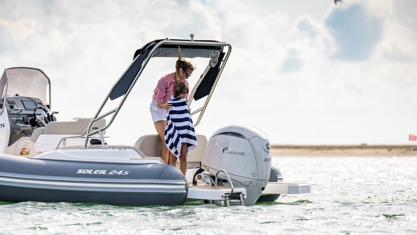 Yamaha F200A Aussenborder - weiss