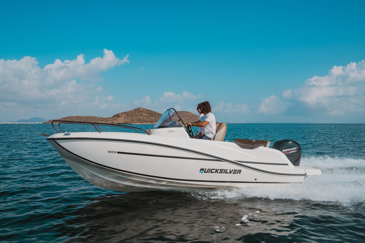 Quicksilver Activ 605 Open