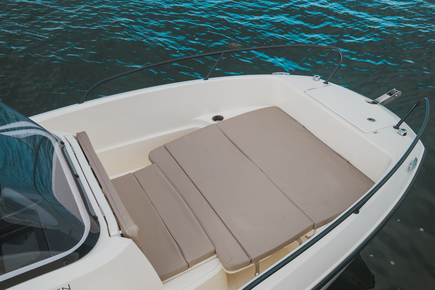 Quicksilver Activ 605 Open