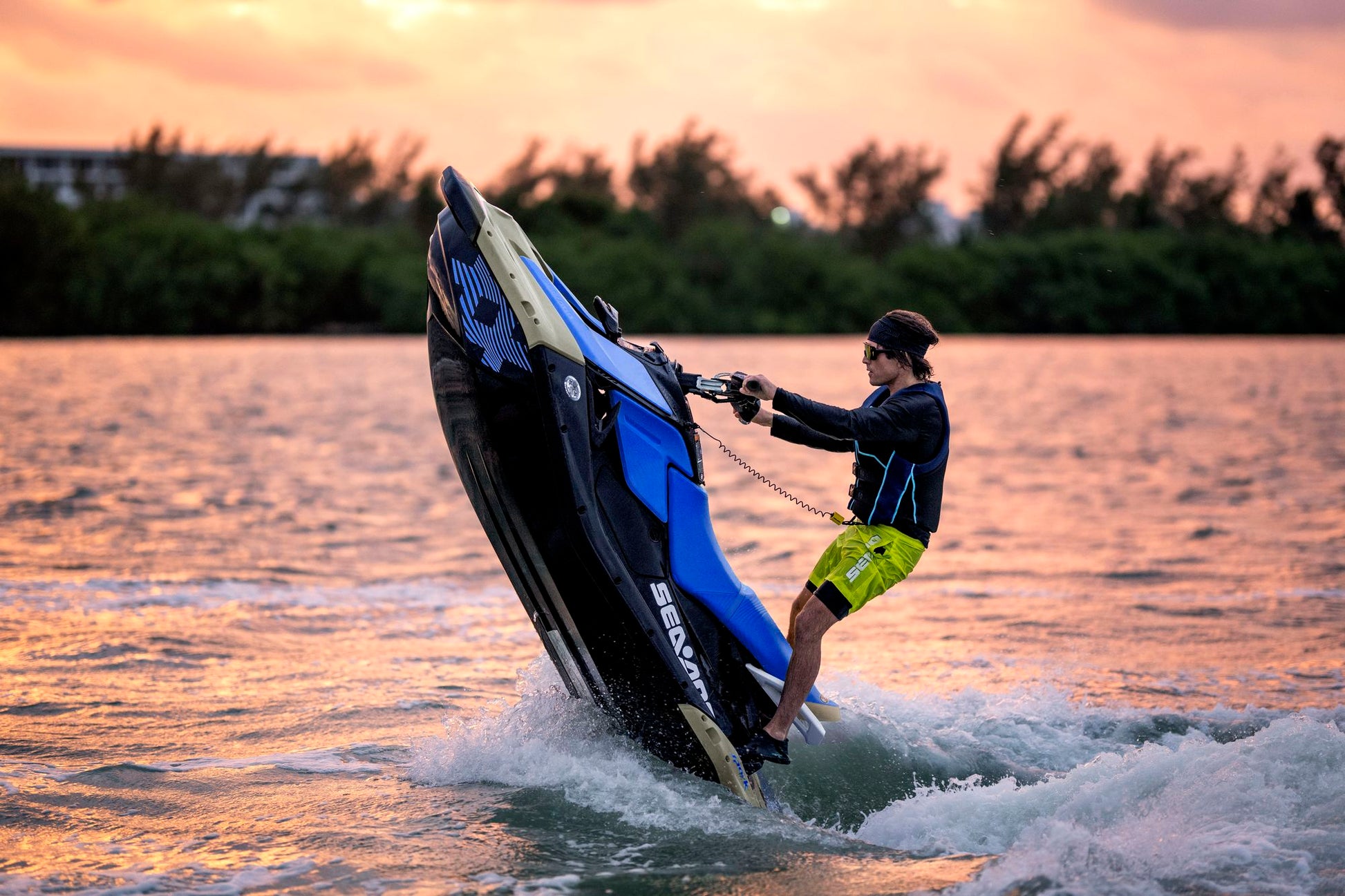 SeaDoo Spark Trixx 3UP 90 iBR Jetski Modell 2025 - Sand / Dazzling Blue - Marina Wassersport GmbH