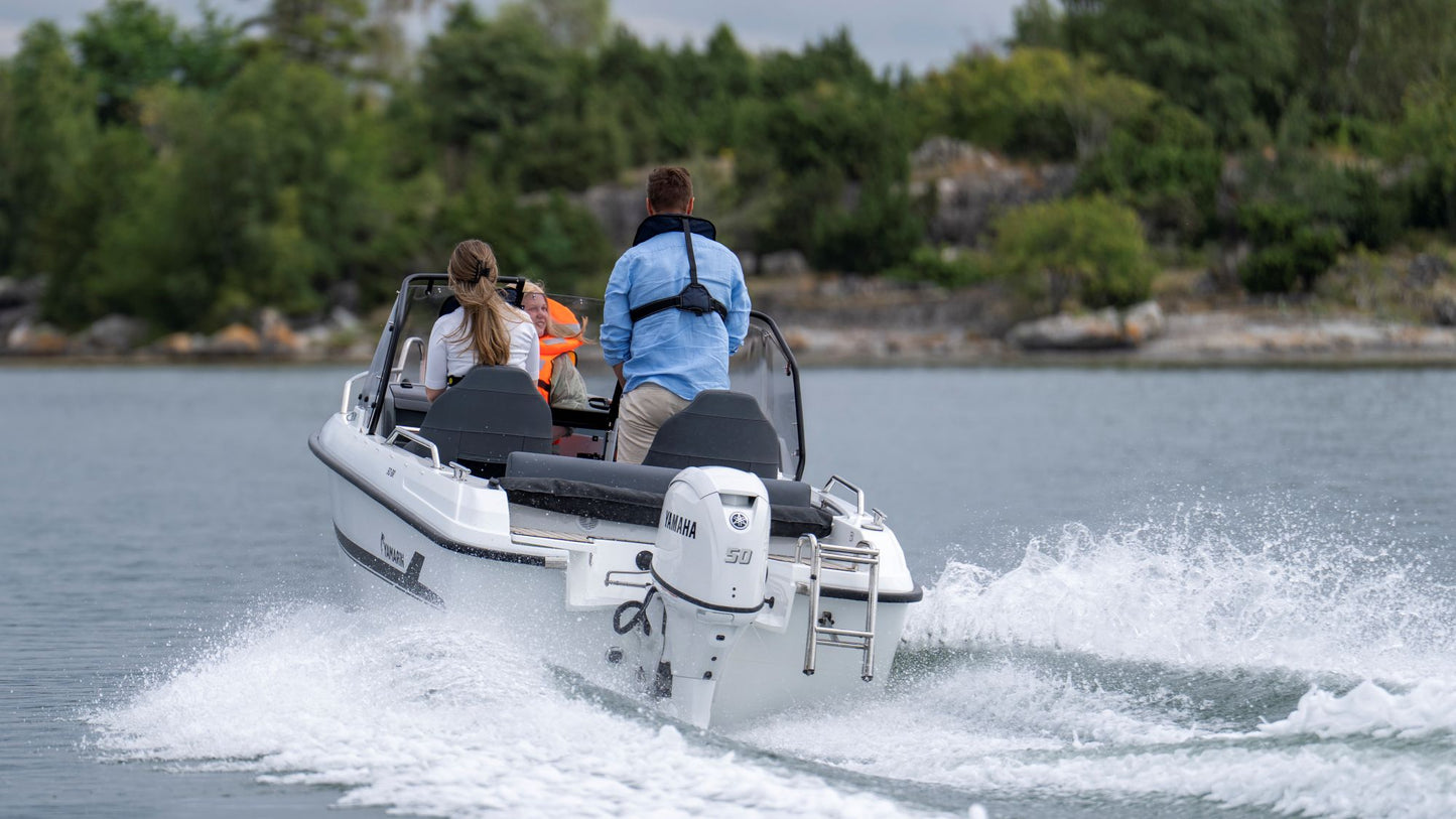 Yamaha F50L Aussenborder - weiss