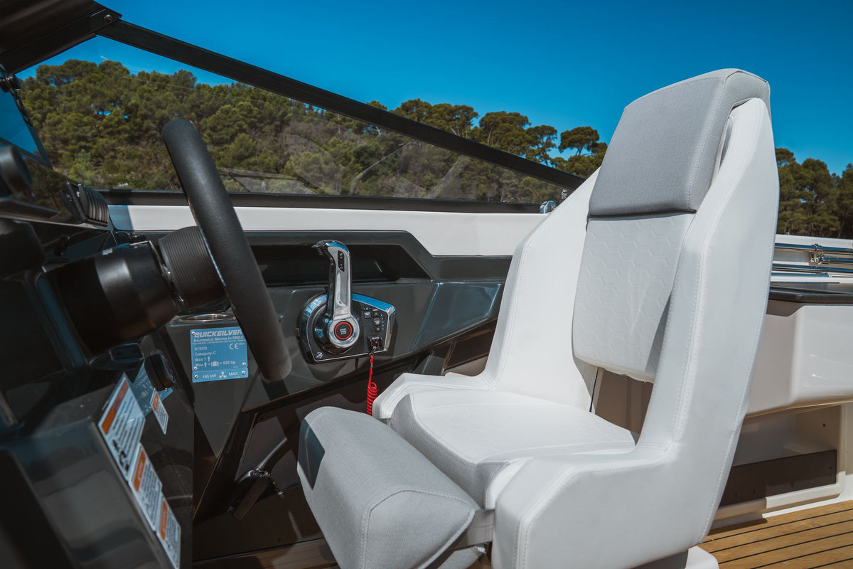Quicksilver Activ 675 Cruiser