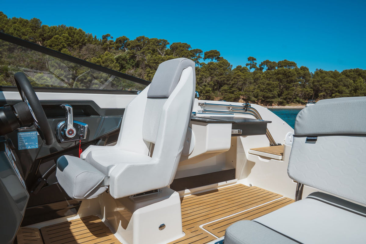 Quicksilver Activ 675 Cruiser