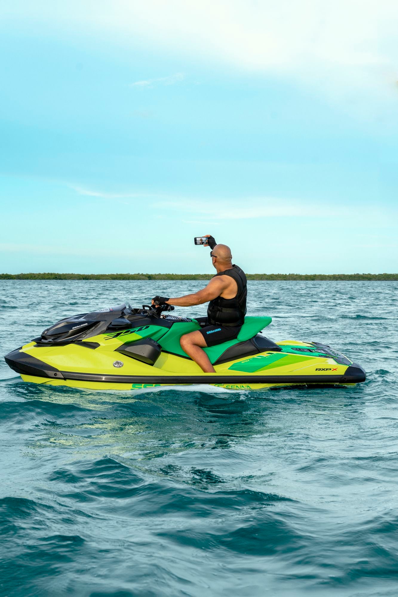 Sea-Doo RXP-X Senna 350 Jetski Modell 2027 Racing Yellow & Amazon Green Limited Edition