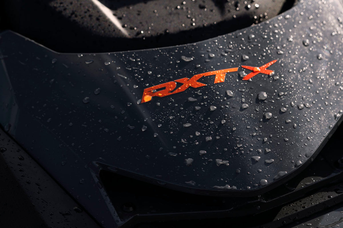 Sea-Doo RXT-X 350 Modell 2027 – Solar Orange Metallic Premium