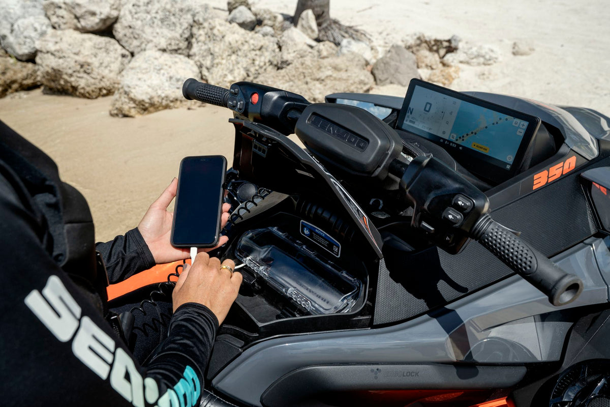 Sea-Doo RXT-X 350 Modell 2027 – Solar Orange Metallic Premium