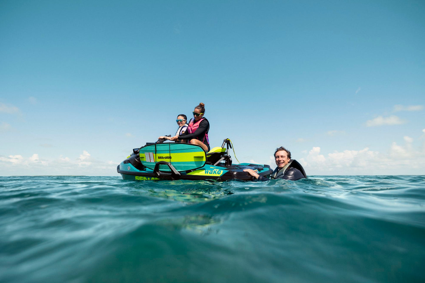 Sea-Doo Wake Pro 230 Jetski Modell 2027 Teal Blue & Manta Green