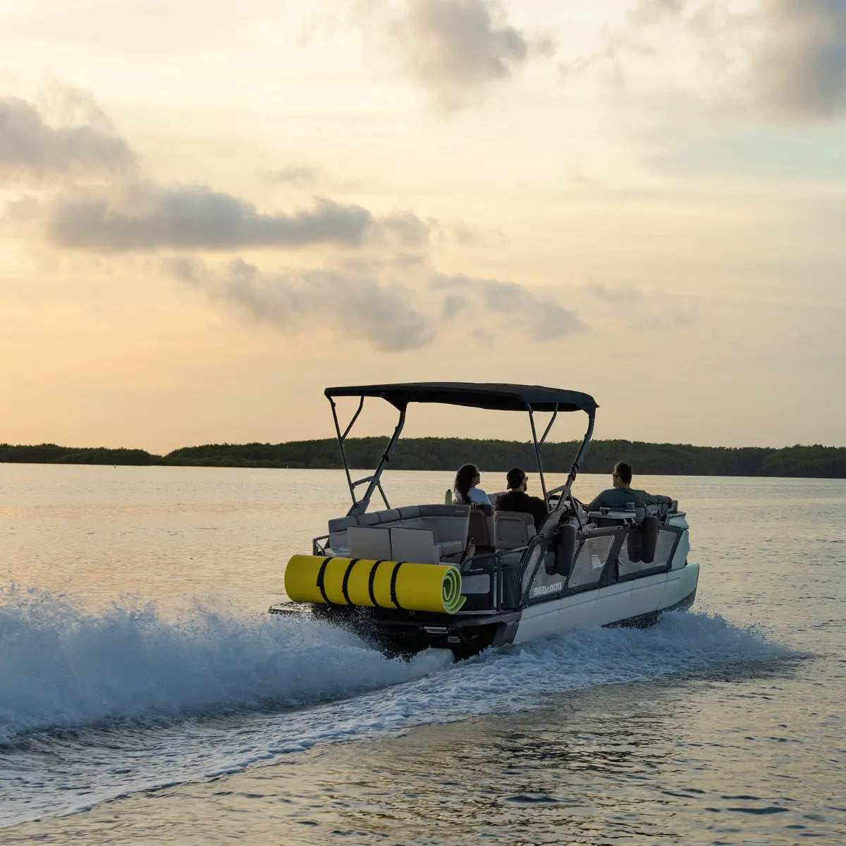 Sea‑Doo LinQ Rear Floating Mat Holder – Halterung für Schwimm‑Matten für PWC & Switch Pontoon (295101366)