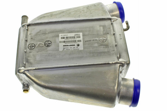 Sea‑Doo Ladeluftkühler / Intercooler ASSY – Original BRP Ersatzteil für 255‑PS Motoren (276000415)